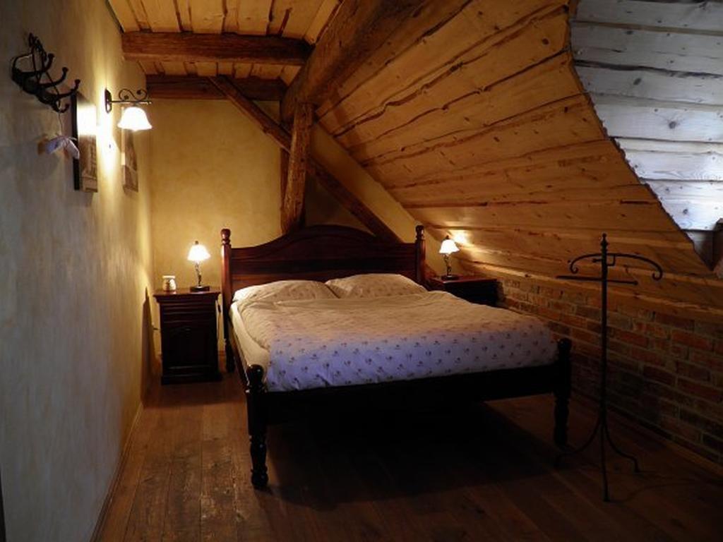 Dvur Olsiny -Hotel And Horse-Riding Karviná Екстериор снимка