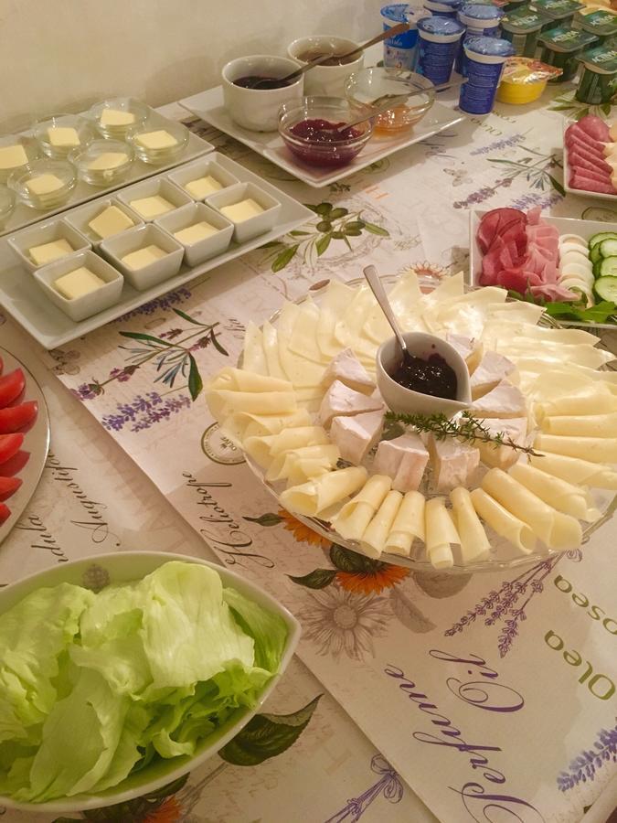 Dvur Olsiny -Hotel And Horse-Riding Karviná Екстериор снимка